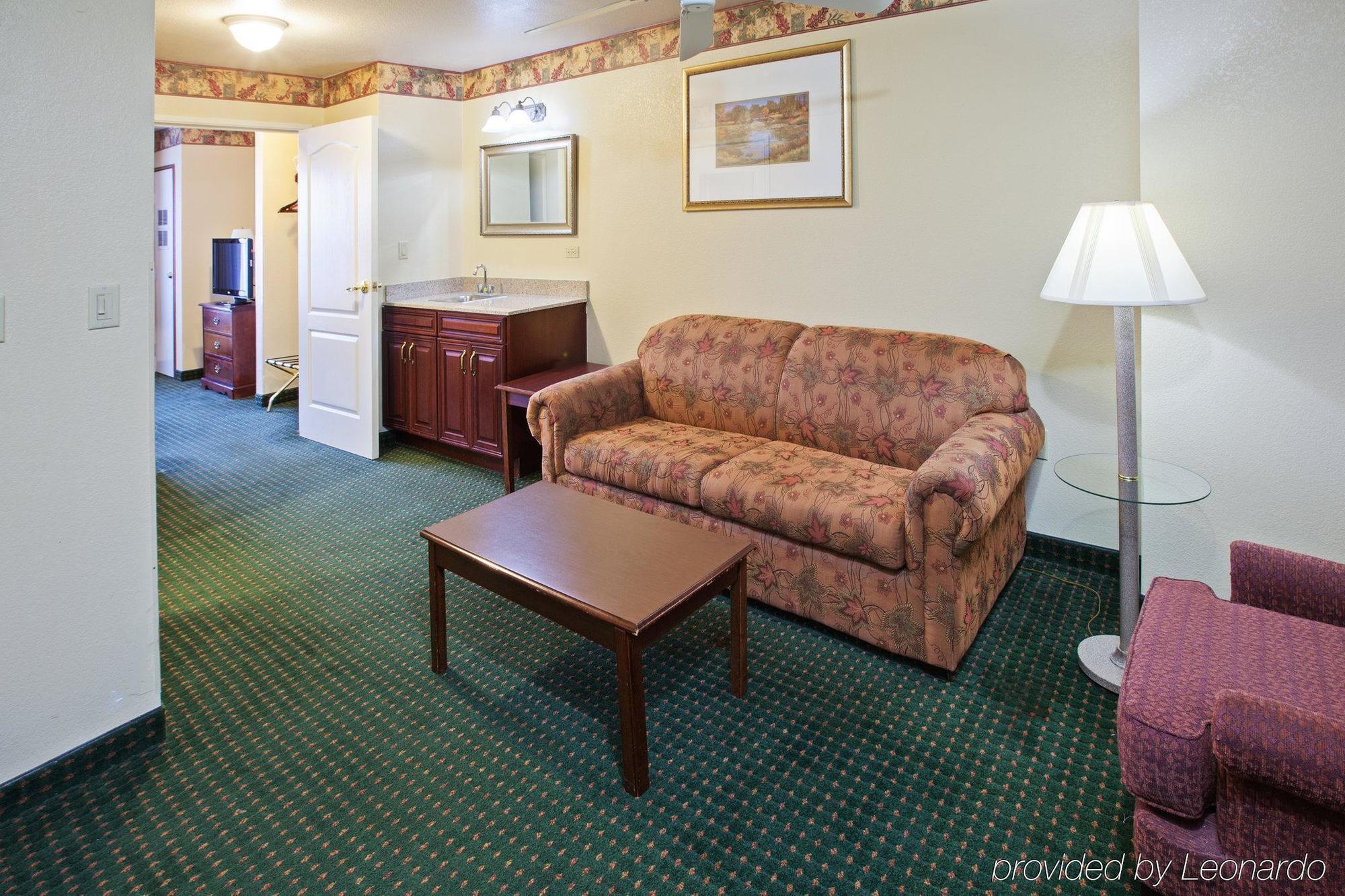 Country Inn & Suites By Radisson, Elkhart North, In Eksteriør billede