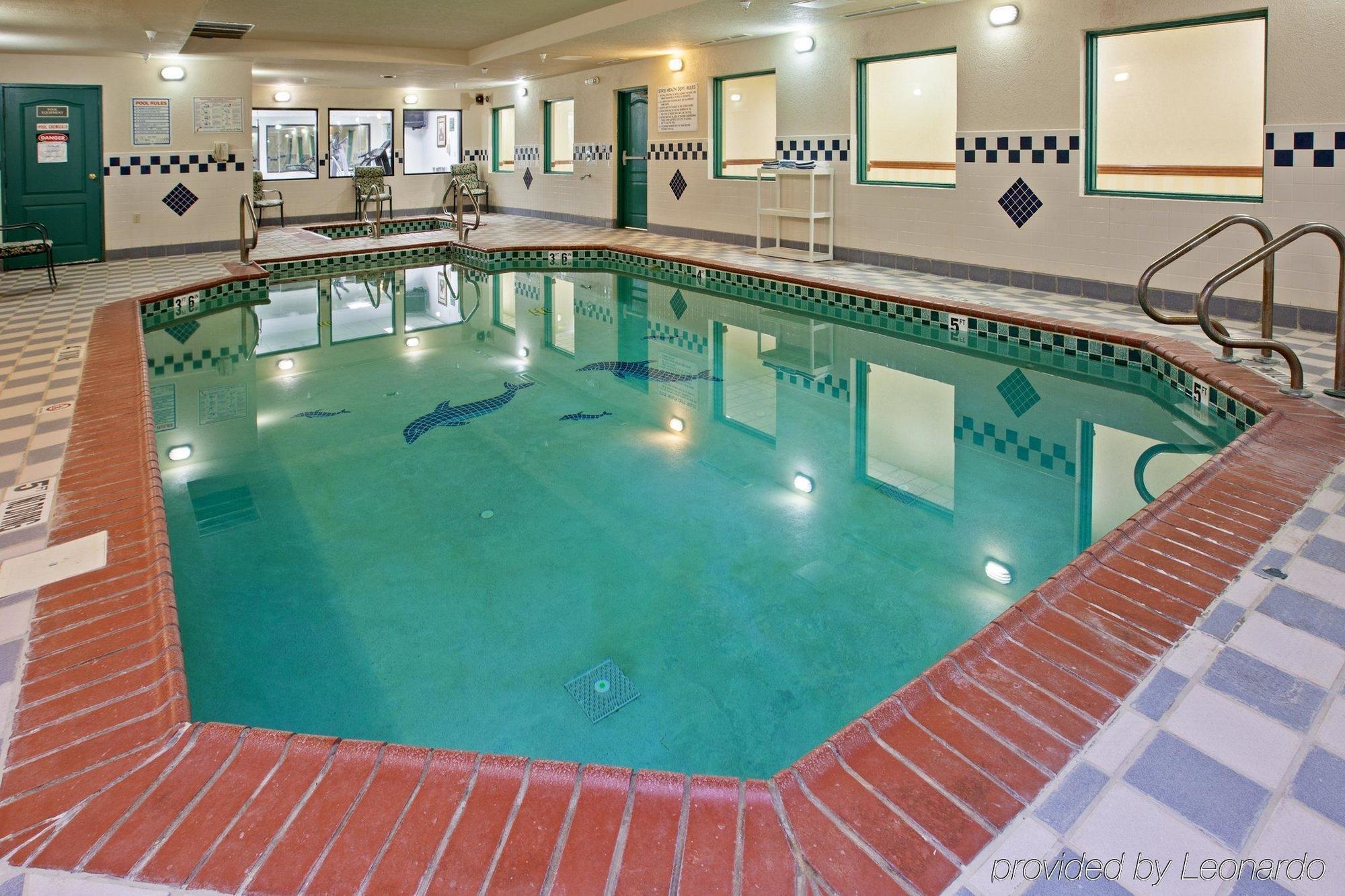 Country Inn & Suites By Radisson, Elkhart North, In Eksteriør billede